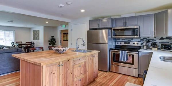 Hotel California by the Sea